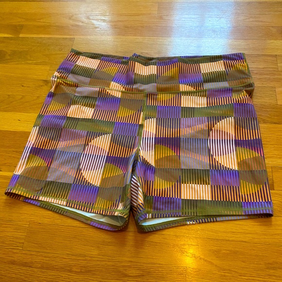 Fabletics Pants - Powerhold by Fabletics biker shorts